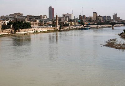 أنهار العراق مهددة بتلوث كارثي ينعكس على 43 مليون مواطن