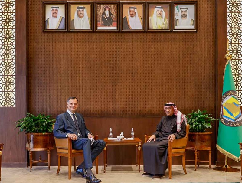 الأمين العام لمجلس التعاون يستقبل سفير الاتحاد الأوروبي لدى المملكة العربية السعودية
