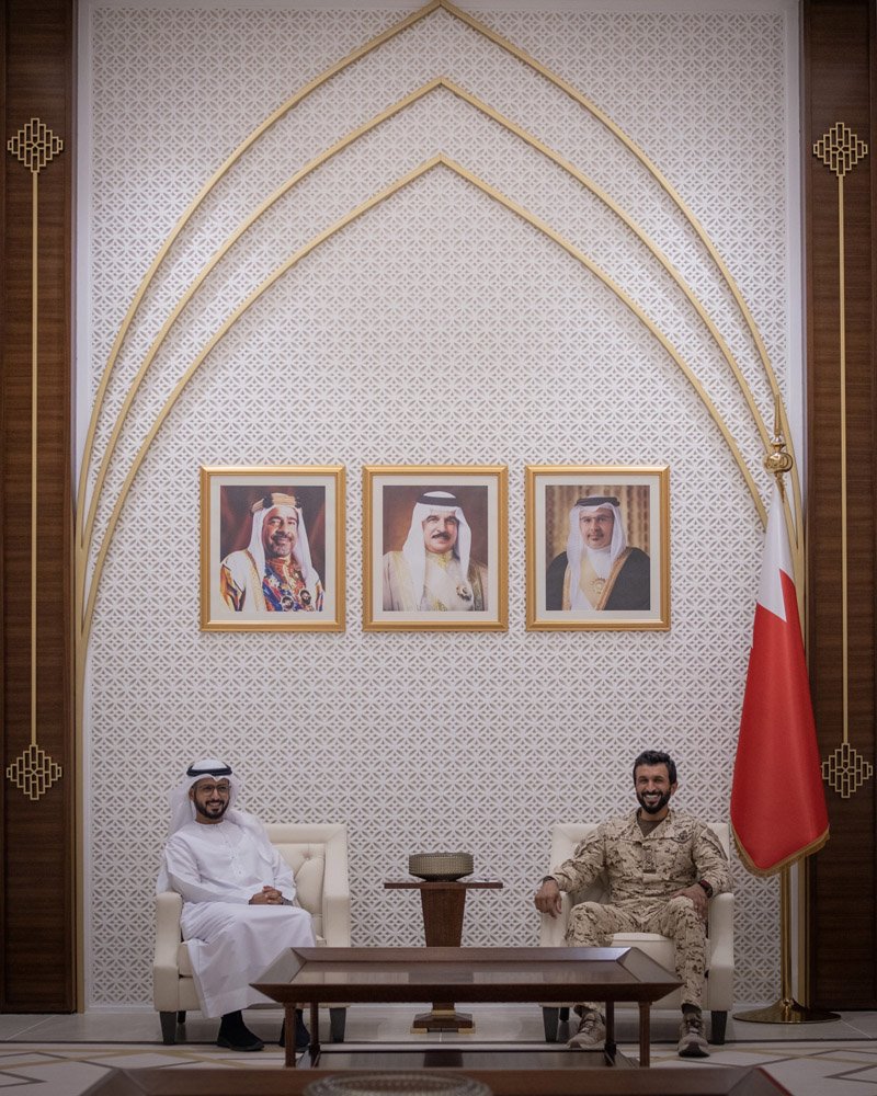 سمو مستشار الأمن الوطني قائد الحرس الملكي يستقبل سفير دولة الإمارات العربية المتحدة المعتمد لدى مملكة البحرين