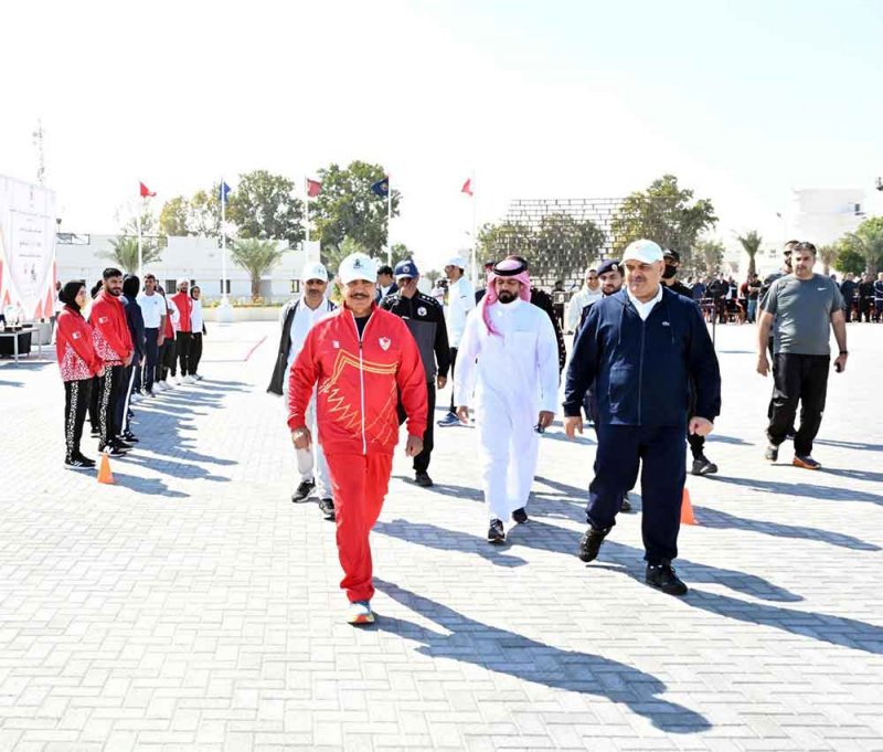 بالصور: وزير الداخلية يكرم لاعبي الفرق الرياضية بالوزارة