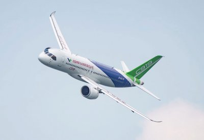 عرض طائرة الركاب الصينية C919 بأول ظهور دولي