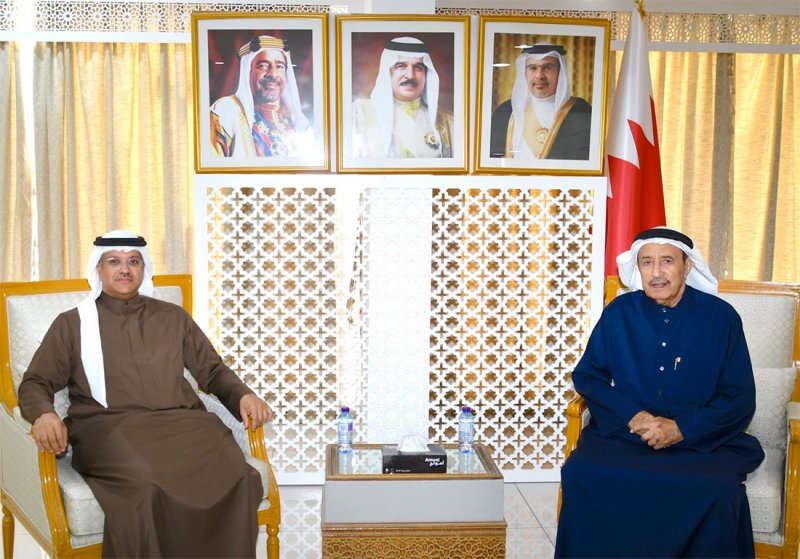 محافظ المحرق يؤكد أن المحافظة تضع كل إمكانياتها في سبيل نجاح جهود هيئة البحرين للثقافة والآثار