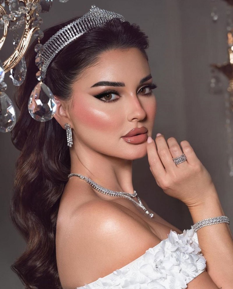 مكياج ليلة العمر.. مصيدة لكسب آلاف الدنانير