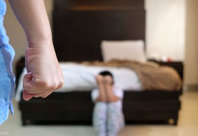 جريمة تعنيف طفلة تهز سوريا.. اعتداء وحشي يتسبب بإصابات بليغة