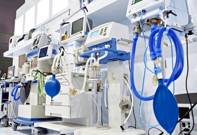 لا أخطاء بصرف أدوية المرضى.. و89 جهازًا طبيًا تحت الصيانة