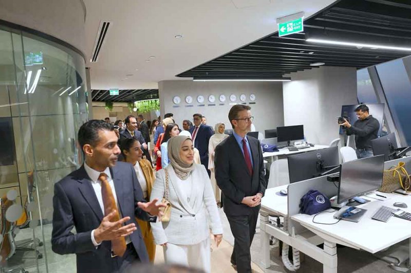 وزيرة السياحة تفتتح مكتب إنفورما ماركتس الجديد بمملكة البحرين
