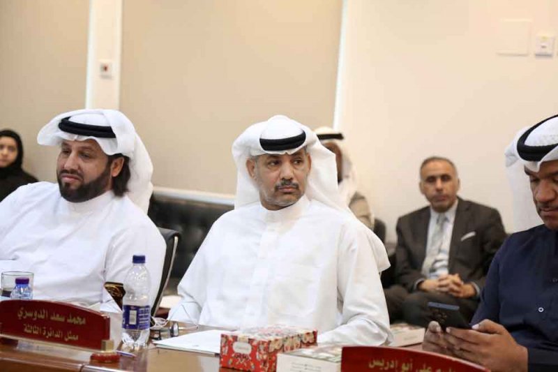 حظر استخدام الصور الملكية في غير الأماكن والمواقع المحددة
