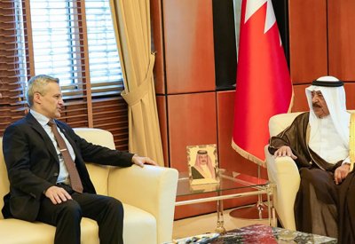 وزير الديوان الملكي يستقبل سفير روسيا الاتحادية الصديقة