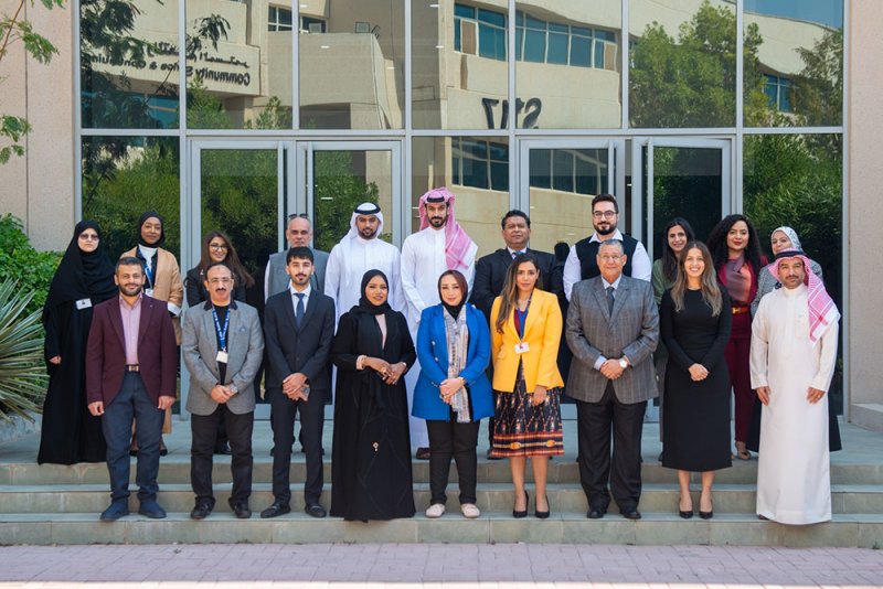 "سوق العمل": المركز الإقليمي للتدريب وبناء القدرات لمكافحة الاتجار بالأشخاص والمنظمة الدولية للهجرة في ورشة توعوية بجامعة البحرين