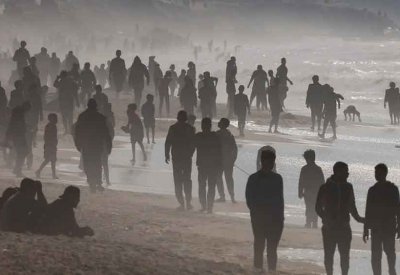 الاتحاد الأوروبي: نعمل على فتح ممر عبر البحر لمساعدة غزة