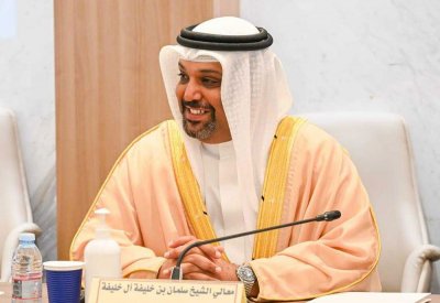 وزير “المالية”: “اليوبيل الفضي” محطة تاريخية مضيئة في تاريخ البحرين