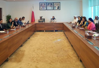 المديرة العامة لمنظمة التجارة العالمية تلتقي بمجموعة من رائدات الأعمال البحرينيات