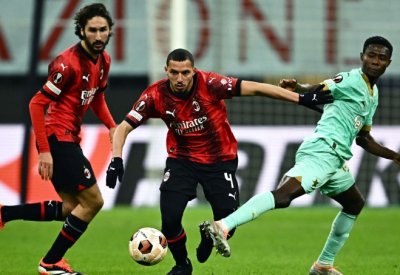فوز ميلان الإيطالي على سلافيا التشيكي