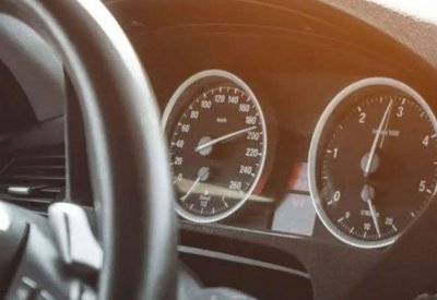 قرار إيطالي غريب.. اتخذته وزارة النقل لتخفيف "مشاكل عائلية"