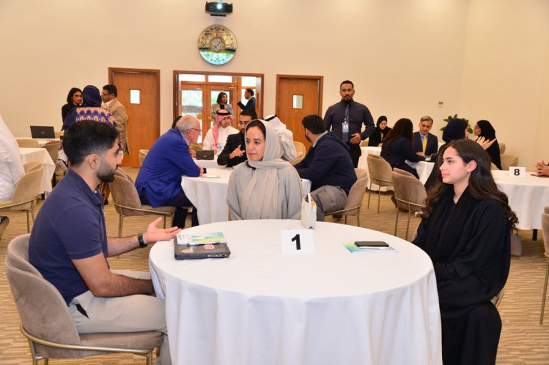 إنجاز البحرين تستضيف البرنامج السنوي التاسع للرؤساء التنفيذيين الشباب