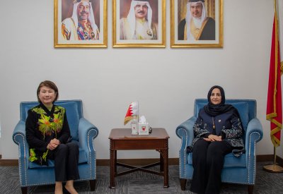 وزيرة الصحة تستقبل سفيرة اليابان لدى مملكة البحرين