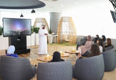أبوظبي للغة العربية يتعاون مع مجلس شباب اللغة العربية لبحث سبل استخدام مصطلحات علم النفس