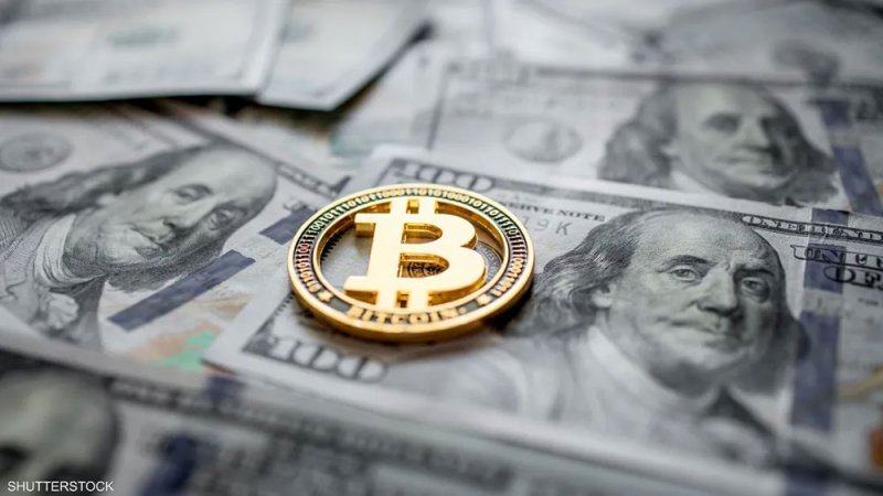 الدولار مستقر.. وبتكوين لمستوى تاريخي جديد فوق الـ 73 ألفاً