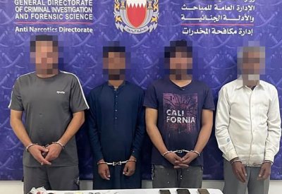 بالصور.. القبض على عددا من الأشخاص بحوزتهم 5 كيلوجرام من المواد المخدرة تبلغ قيمتها حوالي 83 ألف دينار