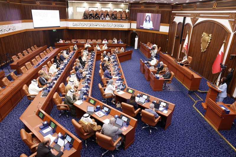 الشورى يقر قانوناً بتوحيد جهة إصدار تراخيص الأدوية في البحرين