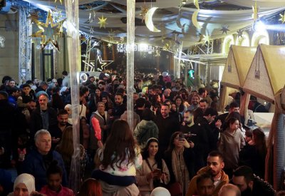 بيروت تحتفل بشهر رمضان رغم أجواء الحرب في جنوب لبنان