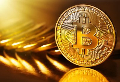 سعر بتكوين يهبط قرب 65 ألف دولار بعد أكبر تخارج يومي من "غرايسكيل"