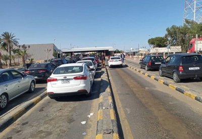 تونس تغلق معبراً حدودياً مع ليبيا لأسباب أمنية