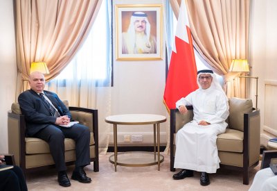 المدير العام للشؤون القانونية وحقوق الإنسان بوزارة الخارجية يستقبل الممثل المقيم لبرنامج الأمم المتحدة الإنمائي لدى مملكة البحرين