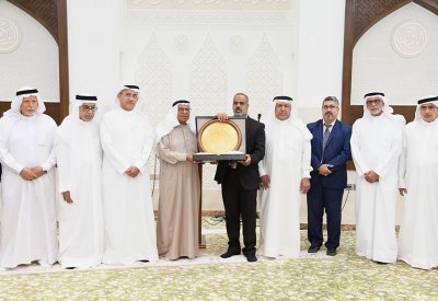 رئيس الأوقاف الجعفرية يفتتح مسجد الإمام الحسن (ع) في منطقة كرزكان