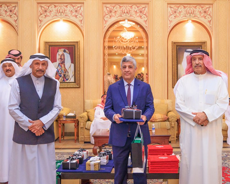 جمعية  البحرين للرواد الرياضيين تكرم ثمانية من الرياضيين السابقين