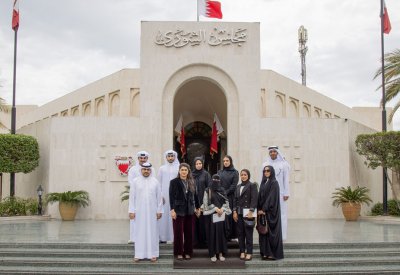 "أمانة الشورى" تستقبل وفدًا من جمعيات شبابية وطلبة بمناسبة يوم الشباب البحريني