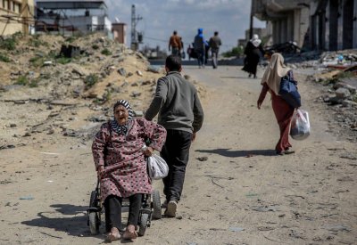 في غزة... الحرب تتواصل رغم قرار «مجلس الأمن» وقف إطلاق النار