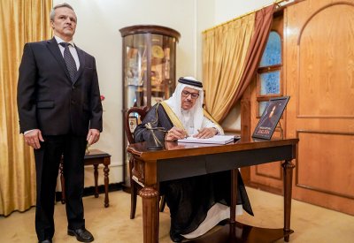 وزير الخارجية يقدم تعازي مملكة البحرين في ضحايا الهجوم الإرهابي على مركز تجاري بالقرب من موسكو