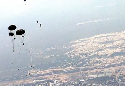 هل أخفقت المساعدات الجوية في إنقاذ غزة من الجوع؟