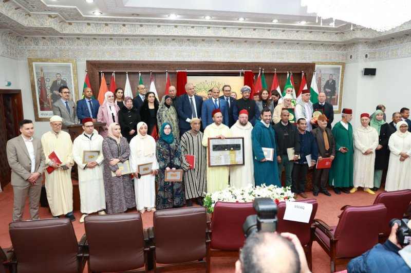 افتتاح معرض «ترانيم الحروف من الأقصى إلى الأقصى»