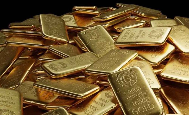 الذهب يتجه إلى تسجيل أكبر زيادة شهرية منذ نوفمبر 2022
