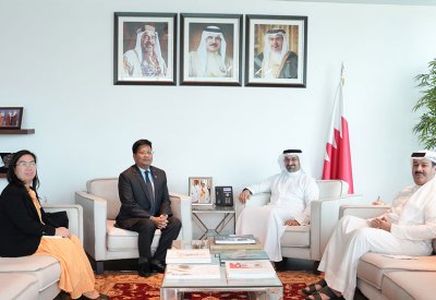 وزير الصناعة والتجارة يستقبل سفير مملكة تايلند لدى مملكة البحرين