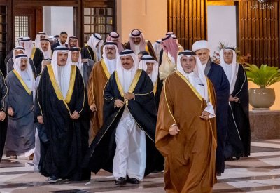 سمو ولي العهد رئيس مجلس الوزراء يستقبل عدداً من المواطنين ويقيم مأدبة إفطار لهم