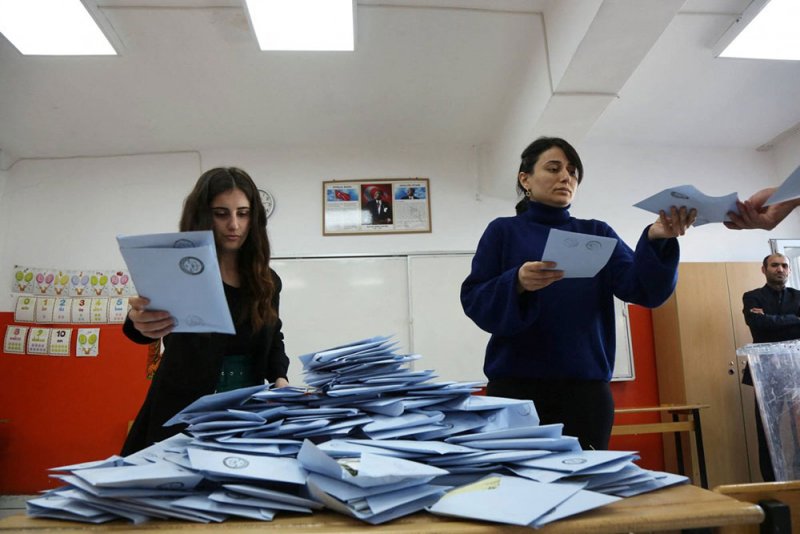 نتائج أولية تُظهر تقدم المعارضة التركية في الانتخابات المحلية بإسطنبول