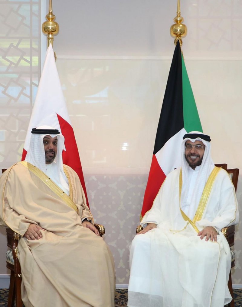وزير المالية والاقتصاد الوطني يلتقي وزير المالية ووزير الدولة للشؤون الاقتصادية والاستثمار الكويتي