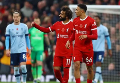 ليفربول يضحي باستمرار صلاح لإرضاء "ابنه"