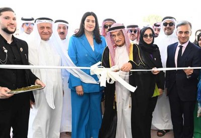 رئيس "الأعلى للصحة" ورئيس مجلس إدارة "البحرين الوطني" يفتتحان مشروع مركز بنك البحرين الوطني للتصلب المتعدد 