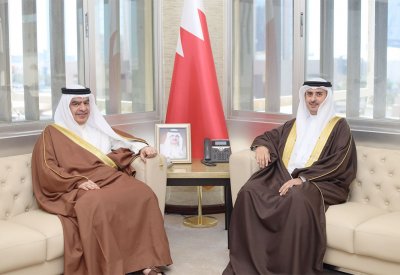 وزير العدل والشؤون الإسلامية والأوقاف يستقبل سفير مملكة البحرين لدى المملكة المتحدة