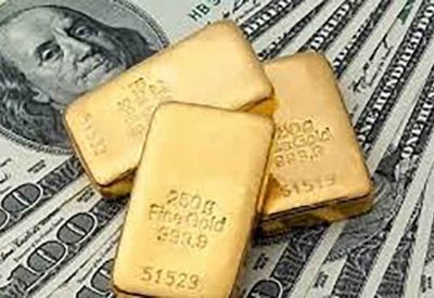 رقم قياسي جديد للذهب مع تجاوز الأونصة 2300 دولار