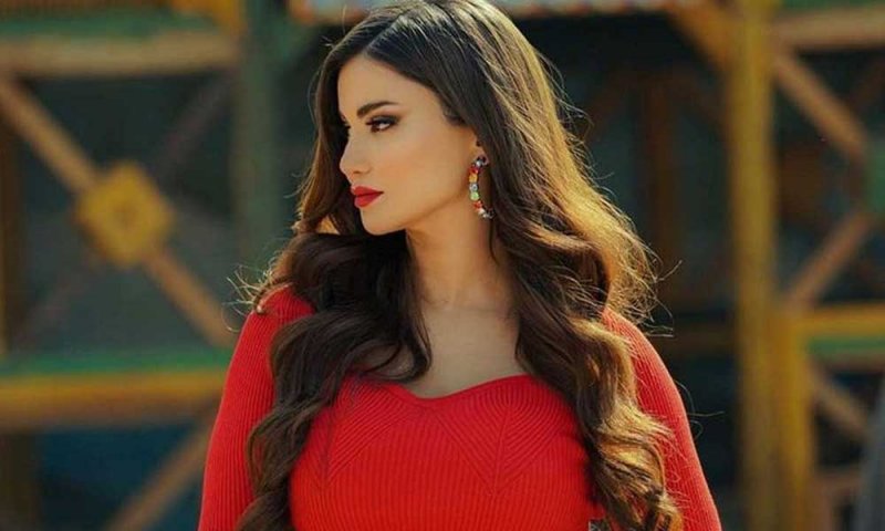 هدي الإتربي راضية عن دورها في "العتاولة"