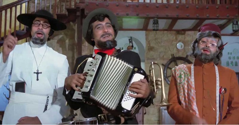 Amar Akbar Anthony وتعلم اللغة السينمائية مبكرا