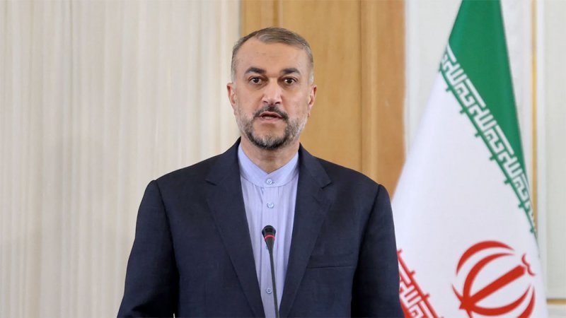 وزير خارجية إيران: إسرائيل ستتلقى الرد اللازم على هجوم دمشق