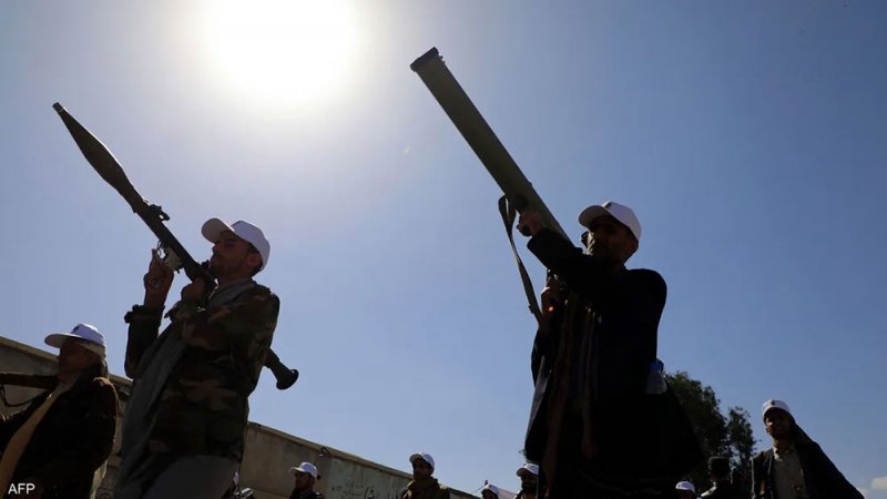 الجيش الأميركي يعلن إسقاط 11 مسيرة حوثية
