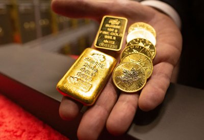 الذهب يلامس قمة تاريخية جديدة ويتجه لتسجيل رابع مكسب أسبوعي
