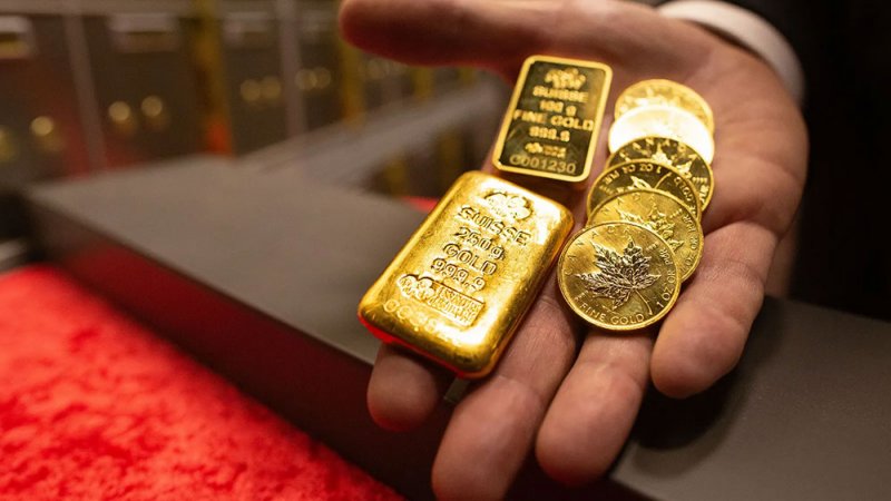 الذهب يلامس قمة تاريخية جديدة ويتجه لتسجيل رابع مكسب أسبوعي